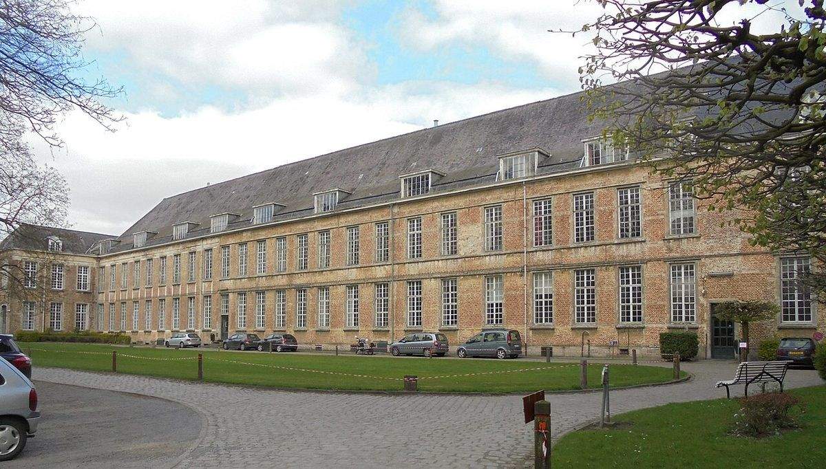 Abdij van Drongen - woningontruiming door Huisleegmakers